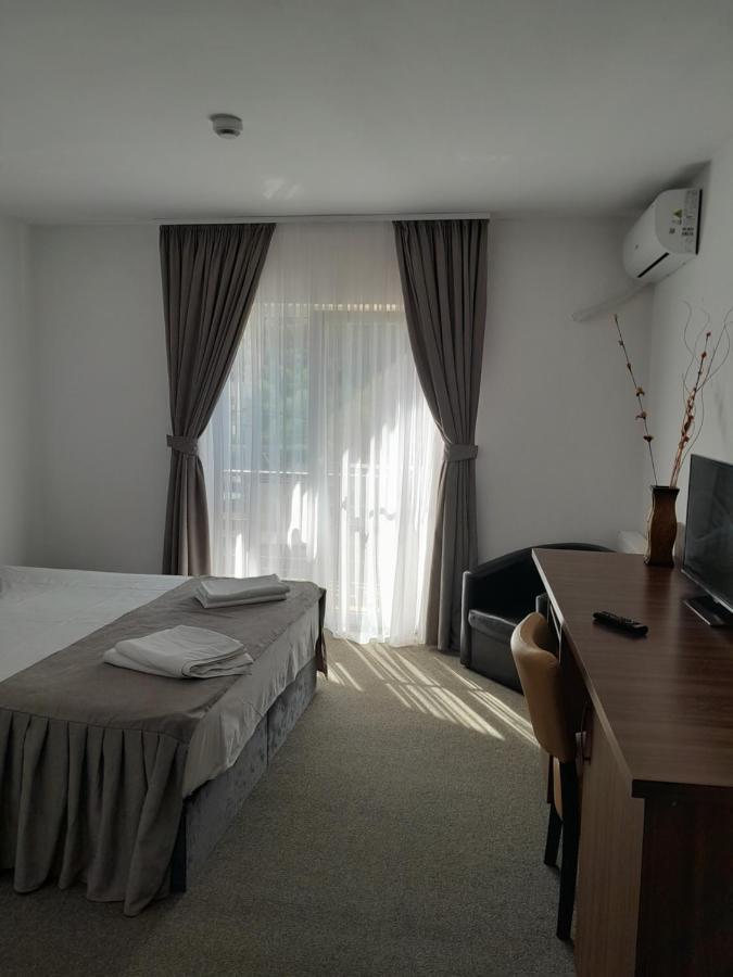 Pensiunea Floare De Colt Otel Băile Herculane Dış mekan fotoğraf